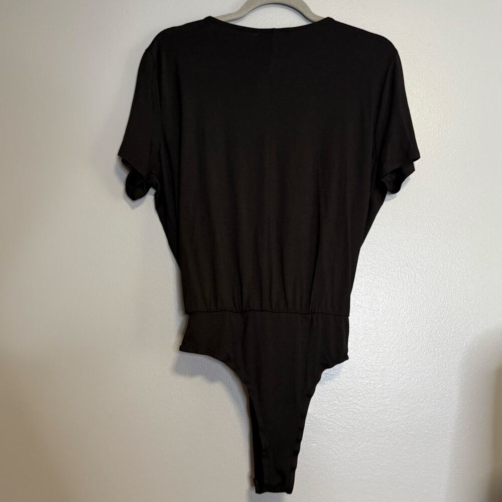 Lulus Black Jersey Surplice Short Sleeve Bodysuit NEW XL - Picture 5 of 5